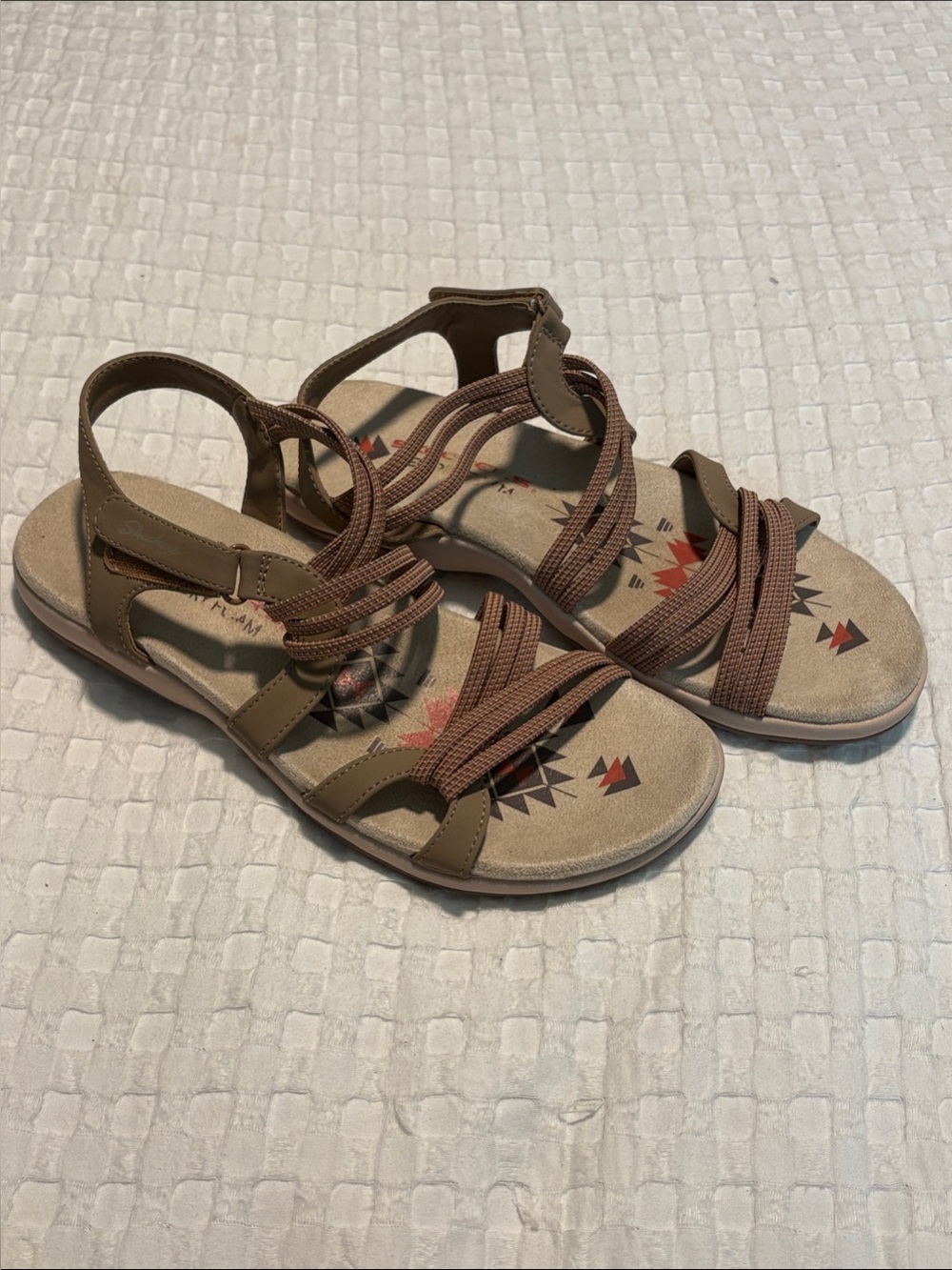 Skechers Brown Tan Strappy Adjustable Sandals 8